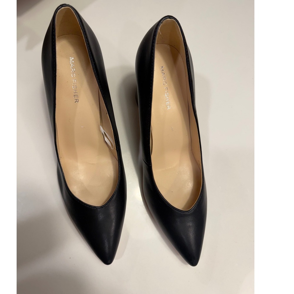 Marc Fisher Pumps Women 8.5 Zala Black Leather Block Heel Excellent